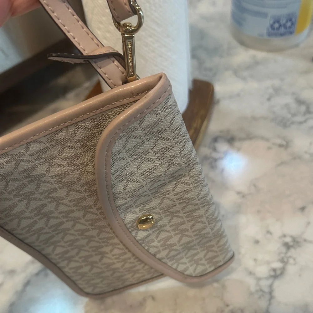 Michael Kors Beige and Pink Logo Clutch